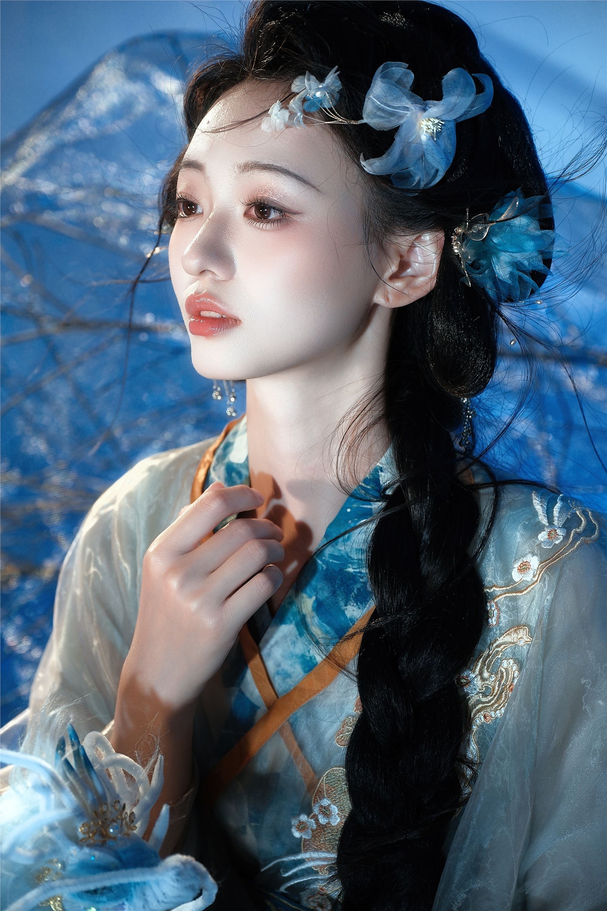 YITUYU艺图语 2025.01.02 蓝龙 小羊爱干饭